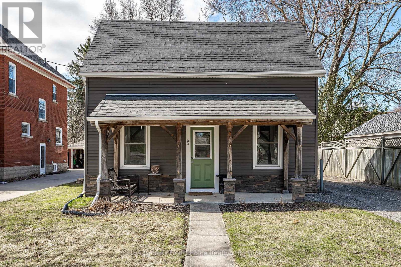 60 JONES STREET, Stratford, Ontario