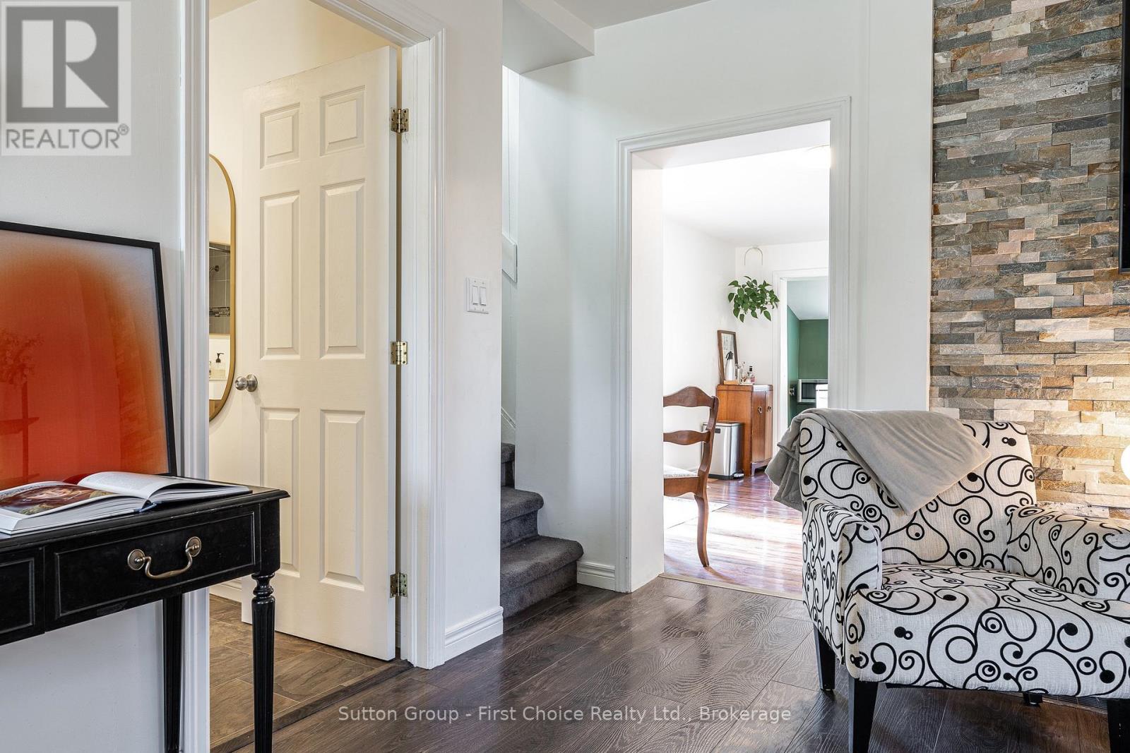 60 Jones Street, Stratford, Ontario N5A 6G7 - Photo 12 - X12970100