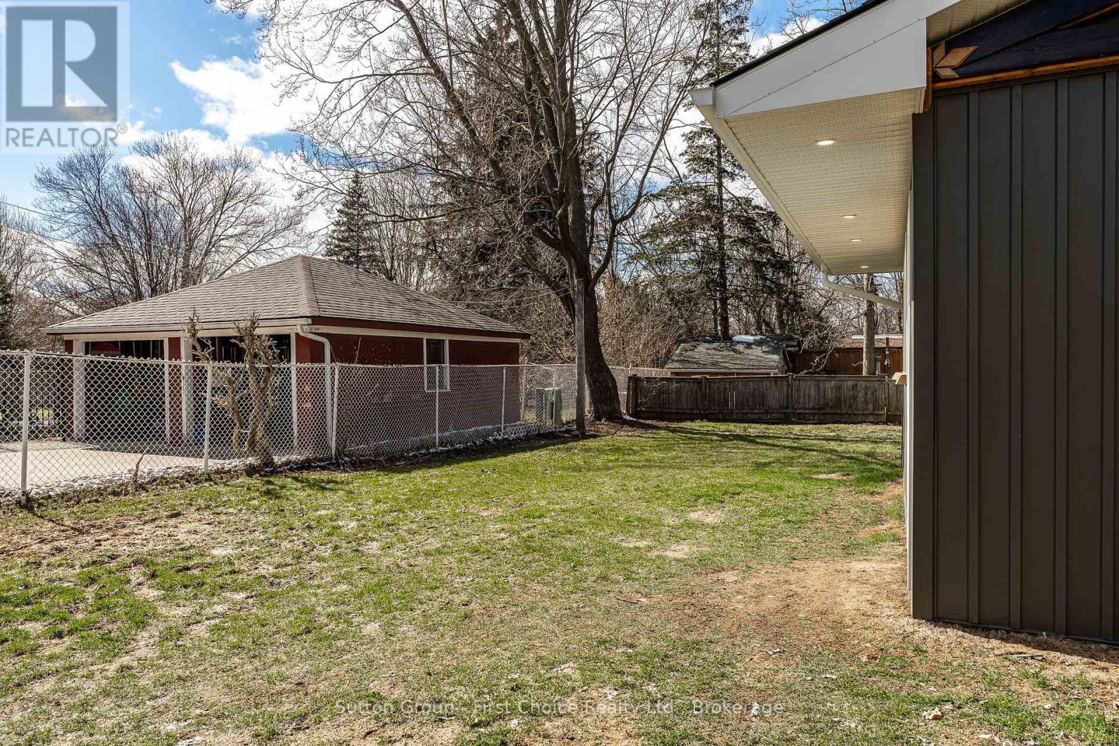 60 Jones Street, Stratford, Ontario N5A 6G7 - Photo 36 - X12970100