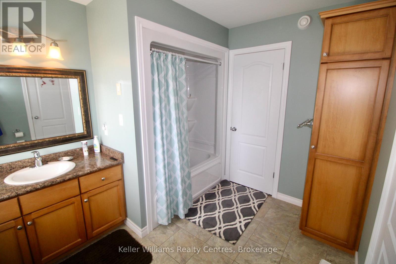 275 South Street E, West Grey, Ontario N0G 2V0 - Photo 17 - X12970112