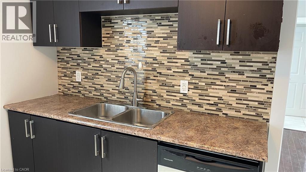 1544 KING Street E Unit# 204