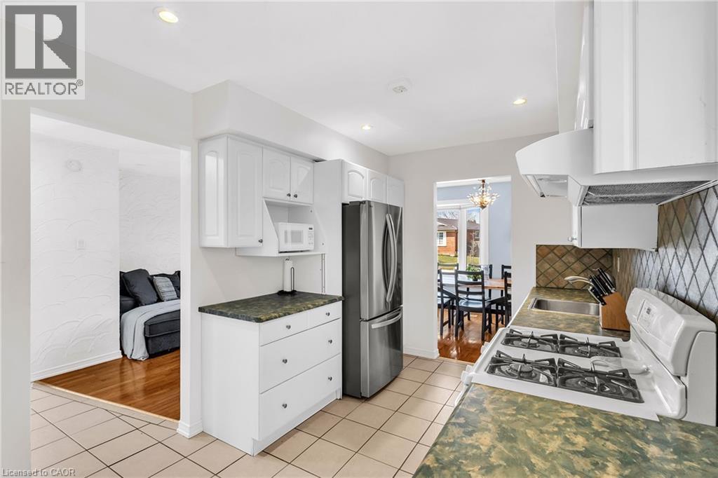 148 Gordon Drummond Avenue, Hamilton, Ontario  L8J 1G3 - Photo 16 - 40818454