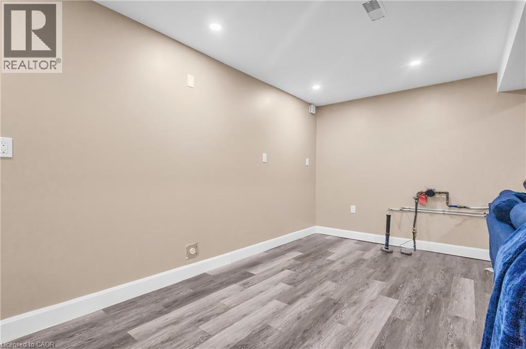 148 Gordon Drummond Avenue, Hamilton, Ontario  L8J 1G3 - Photo 29 - 40818454