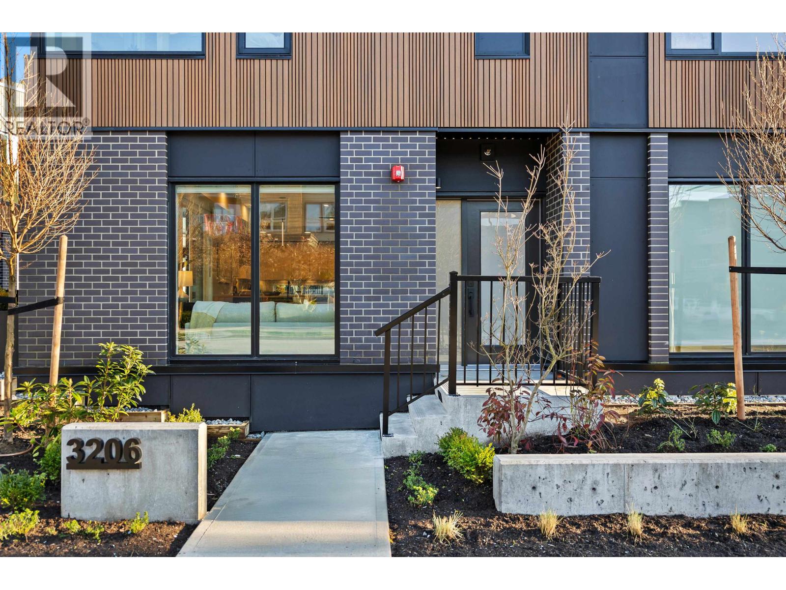 3206 Canfield Crescent, North Vancouver, British Columbia  V7R 2V9 - Photo 39 - R3108304