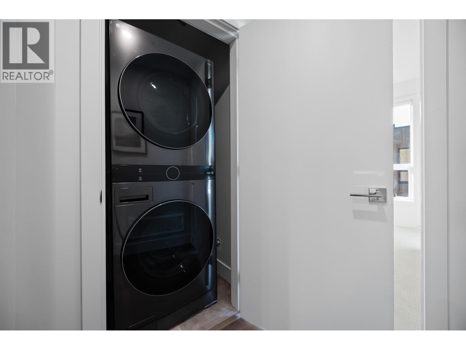 3218 Canfield Crescent, North Vancouver, British Columbia  V0V 0V0 - Photo 24 - R3108306