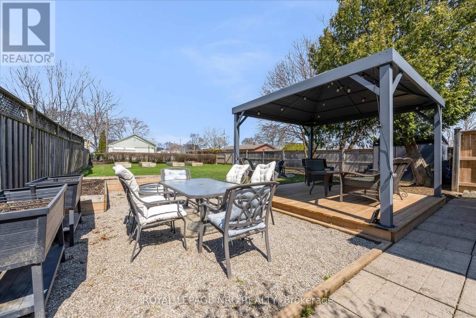 16 Mcdonald Avenue, Thorold, Ontario  L2V 3E6 - Photo 26 - X12970058