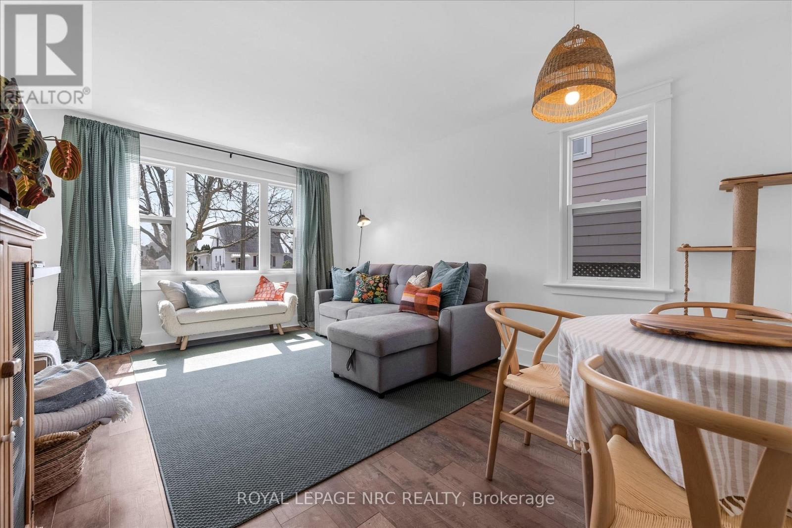 16 Mcdonald Avenue, Thorold, Ontario  L2V 3E6 - Photo 7 - X12970058