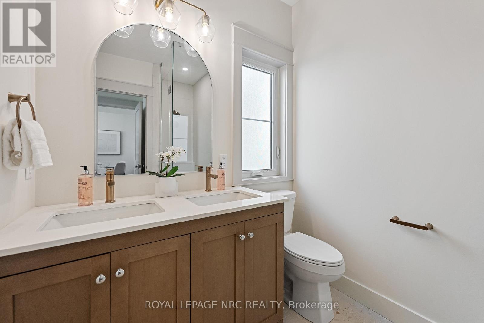 4062 Glenspring Road, Fort Erie, Ontario  L0S 1B0 - Photo 20 - X12970080