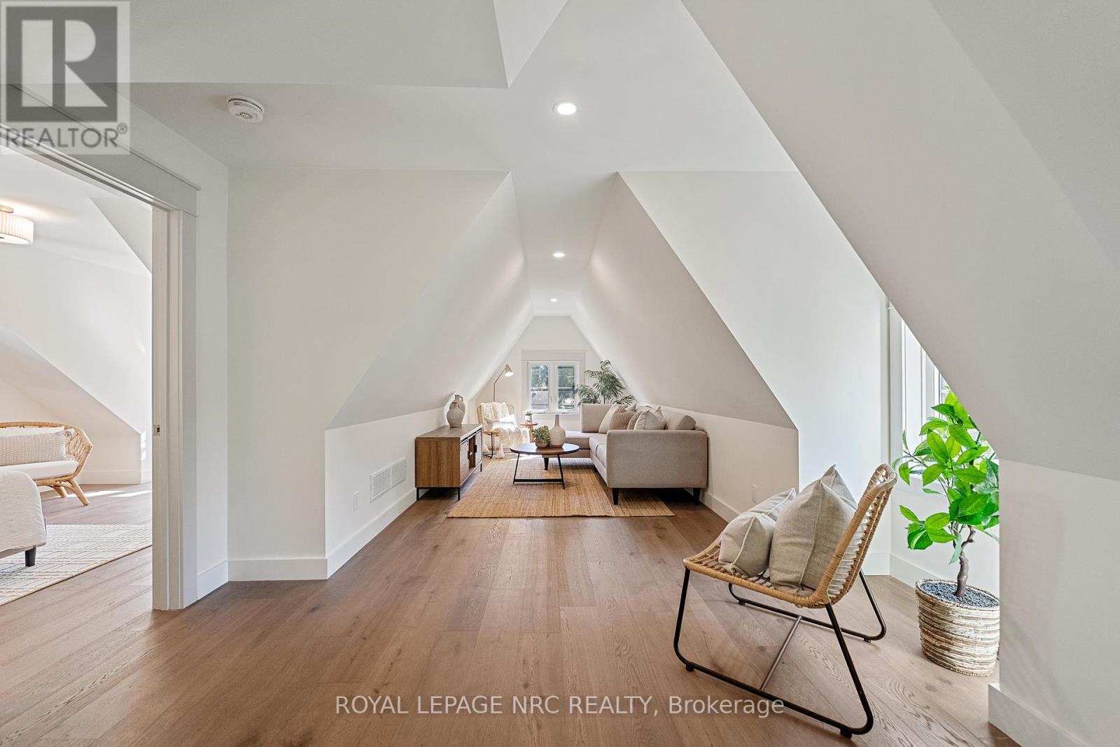 4062 Glenspring Road, Fort Erie, Ontario  L0S 1B0 - Photo 26 - X12970080