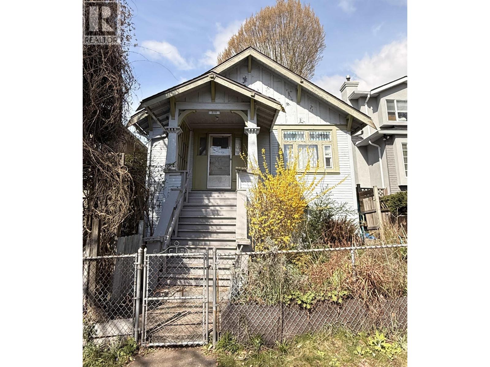 319 E 47TH AVENUE, Vancouver, British Columbia