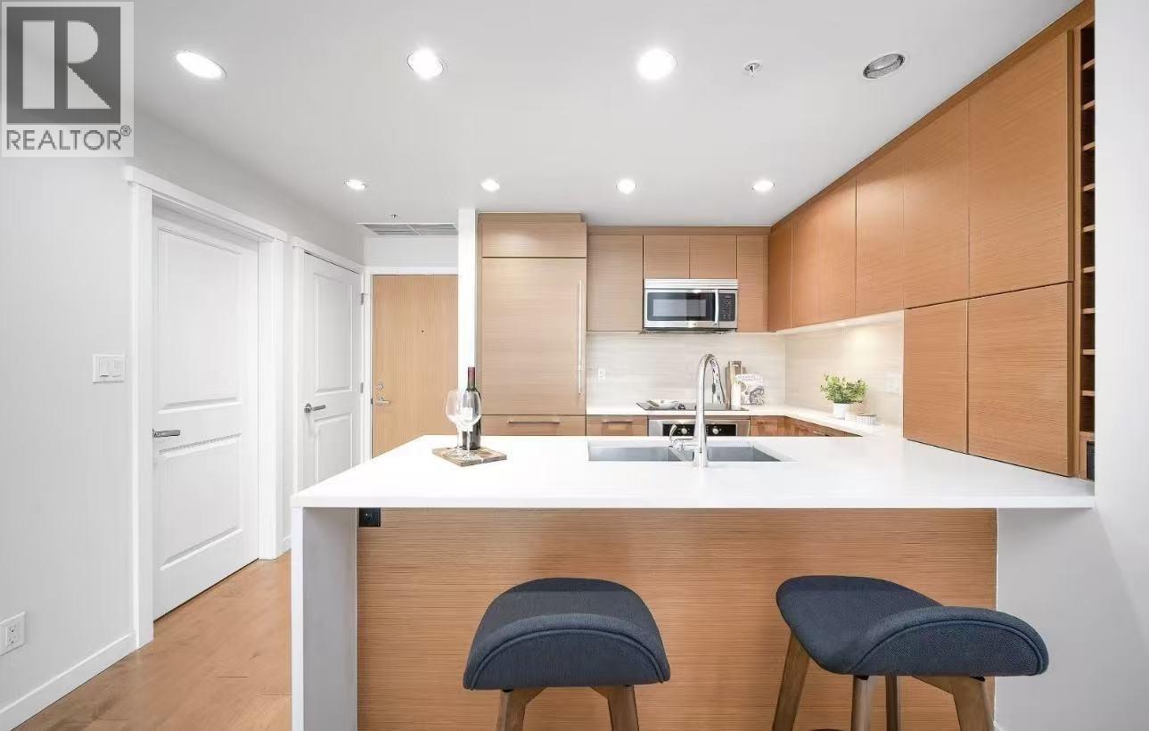 1001 5728 Berton Ave, Vancouver, British Columbia  V6T 1W5 - Photo 2 - R3108273