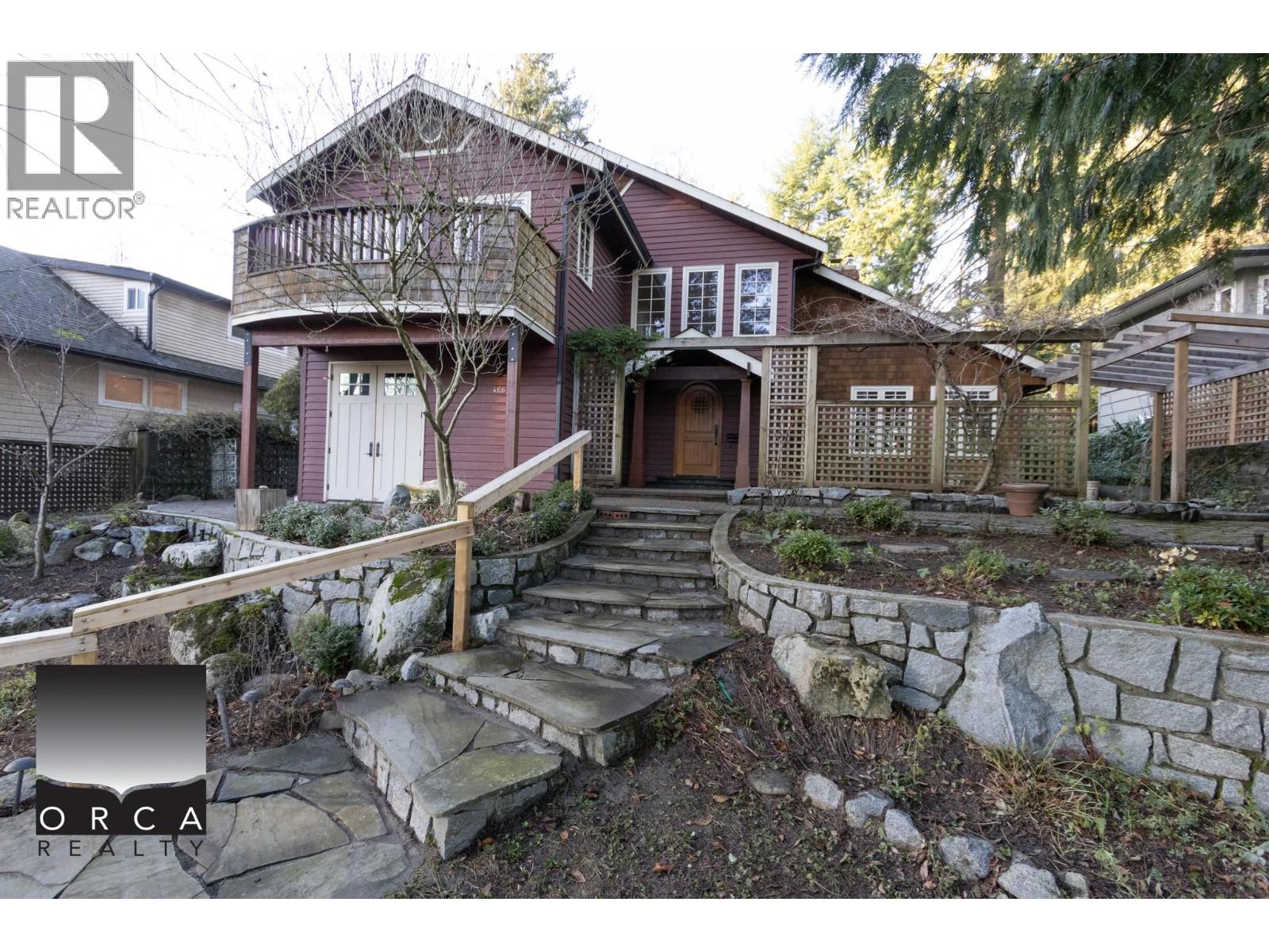 466 BRAND STREET, North Vancouver, British Columbia