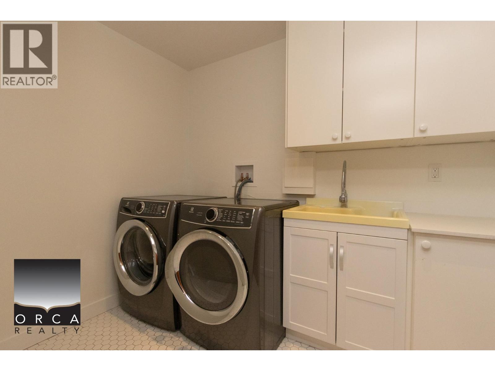 466 Brand Street, North Vancouver, British Columbia  V7N 1G1 - Photo 16 - R3108274