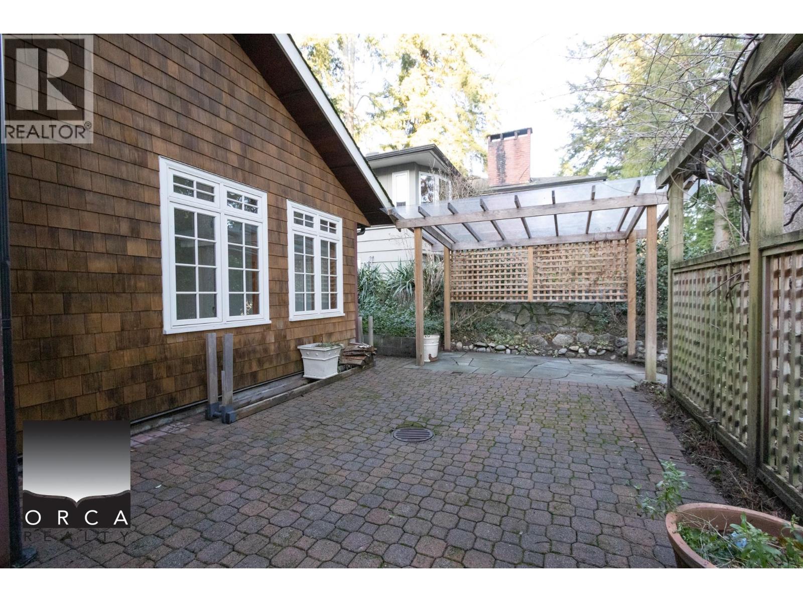 466 Brand Street, North Vancouver, British Columbia  V7N 1G1 - Photo 25 - R3108274