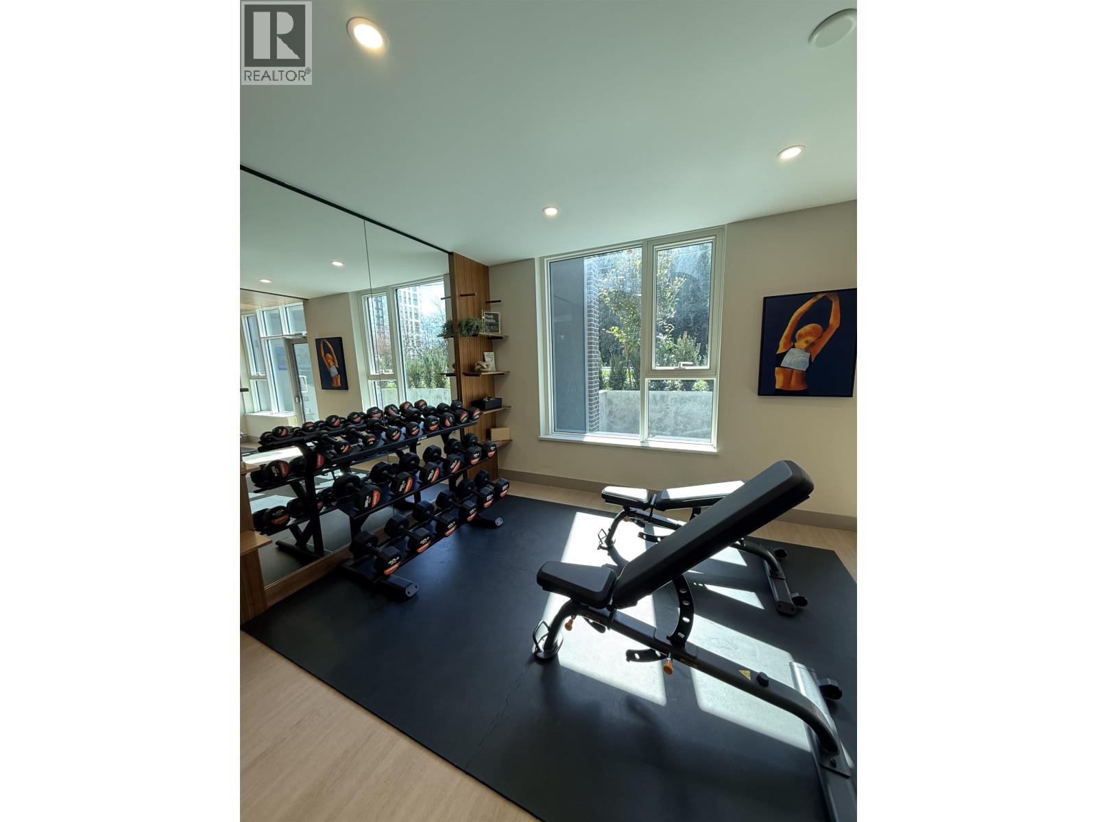 306 423 6th Street, West Vancouver, British Columbia  V7T 1A4 - Photo 12 - R3108275