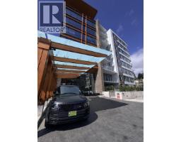 306 423 6TH STREET, West Vancouver, British Columbia