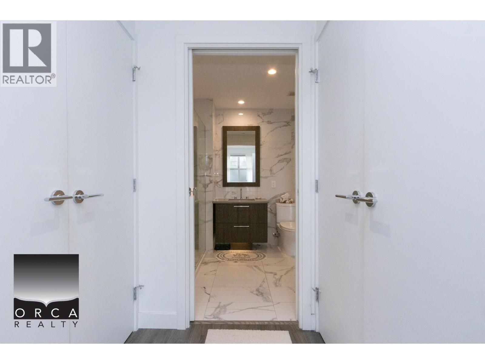 404 733 3rd Street, North Vancouver, British Columbia V7L 1G8 - Photo 11 - R3108293