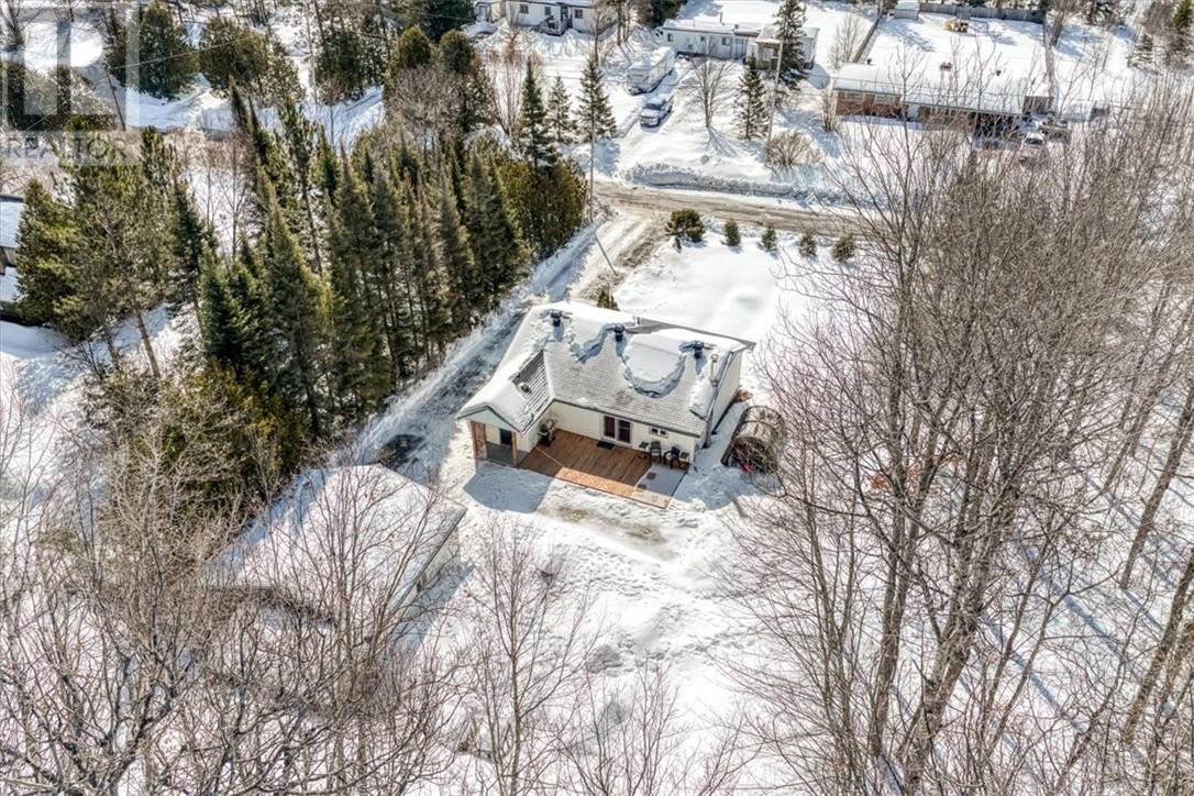 14 Randolph Road, Whitefish, Ontario  P0M 3E0 - Photo 41 - 2127035