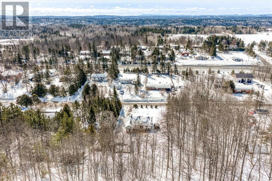 14 Randolph Road, Whitefish, Ontario  P0M 3E0 - Photo 42 - 2127035