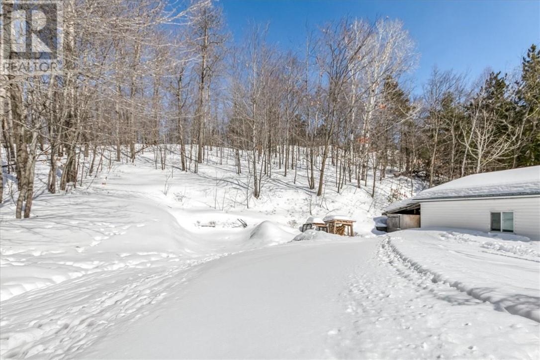 14 Randolph Road, Whitefish, Ontario  P0M 3E0 - Photo 7 - 2127035