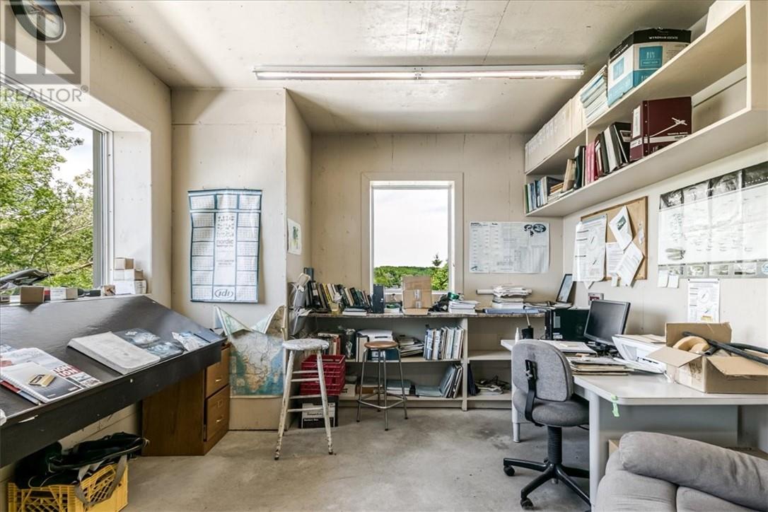 1064 Dew Drop Road, Sudbury, Ontario  P3G 1L2 - Photo 70 - 2127012