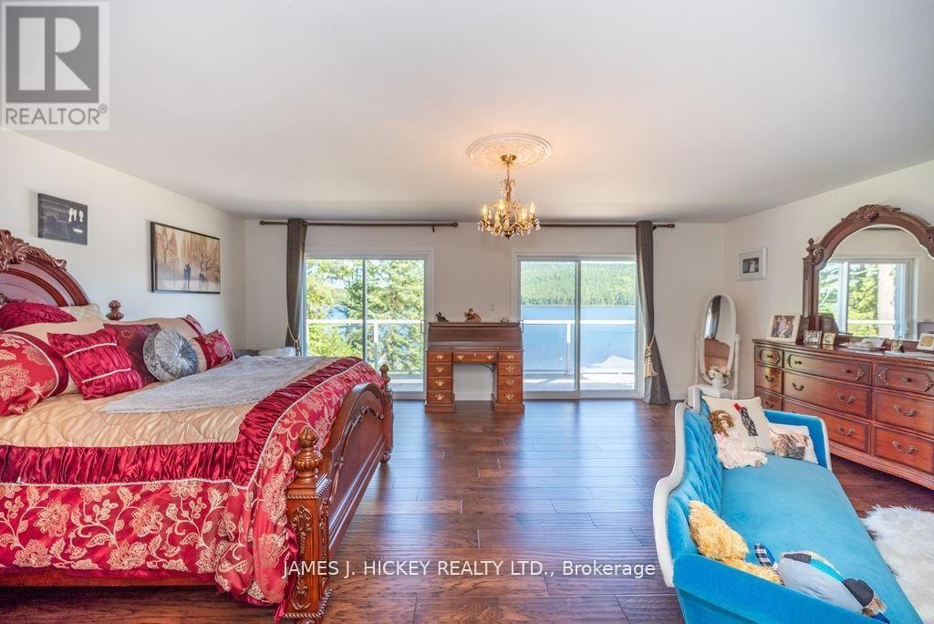 294 Lau Ren Road, Laurentian Hills, Ontario  K0J 1P0 - Photo 12 - X12969998