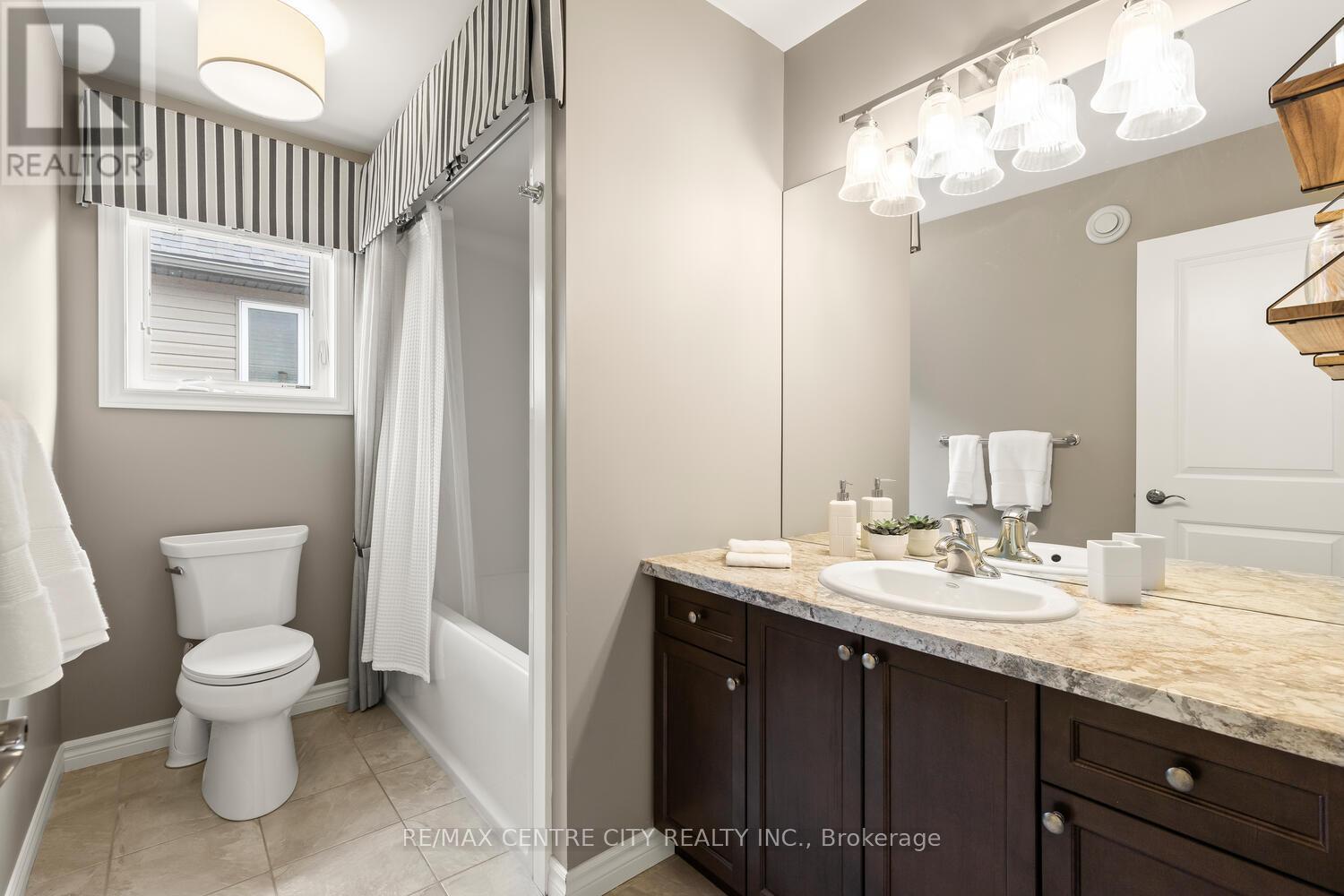 661 Tennent Avenue, London North, Ontario  N5X 0L2 - Photo 37 - X12969210