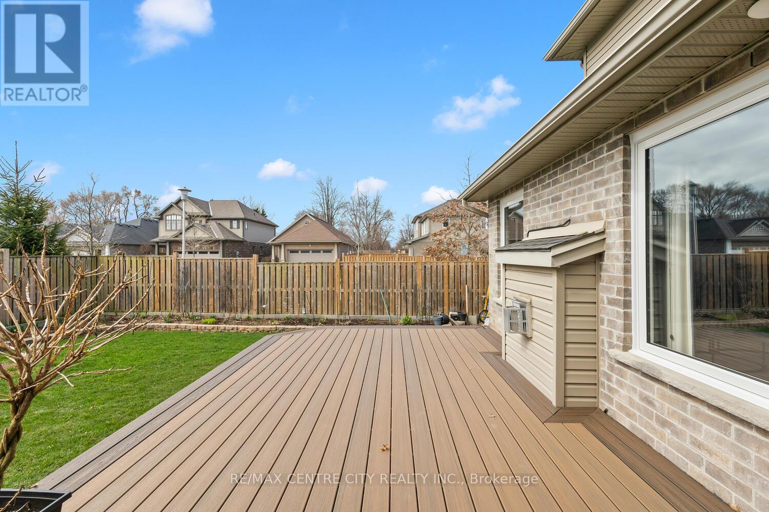 661 Tennent Avenue, London North, Ontario  N5X 0L2 - Photo 39 - X12969210