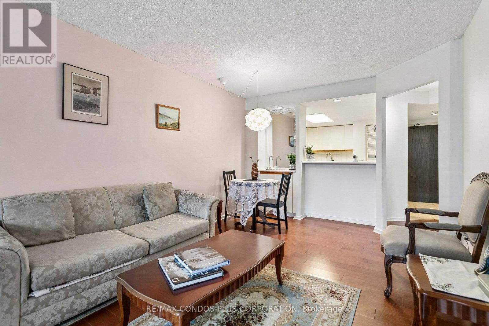 204 - 15 Maitland Place, Toronto, Ontario  M4Y 2X3 - Photo 9 - C12970062