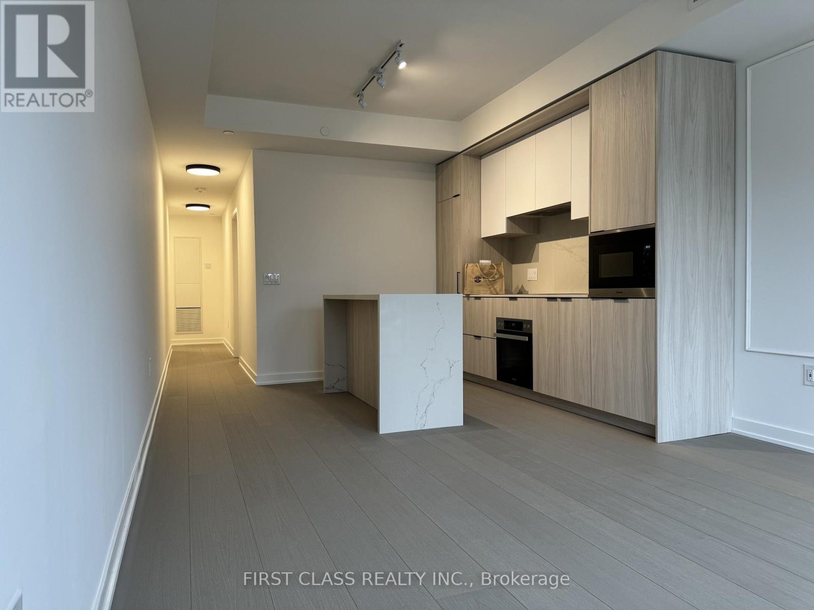 803 - 123 Portland Street, Toronto, Ontario  M5V 0V9 - Photo 3 - C12970066