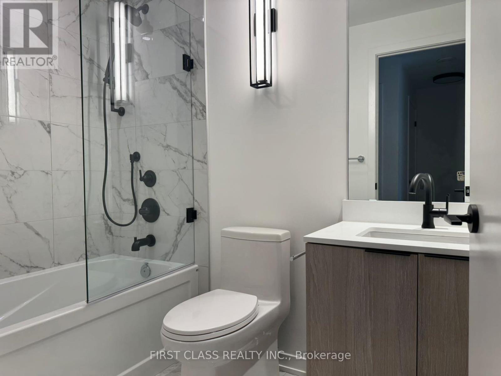 803 - 123 Portland Street, Toronto, Ontario  M5V 0V9 - Photo 8 - C12970066