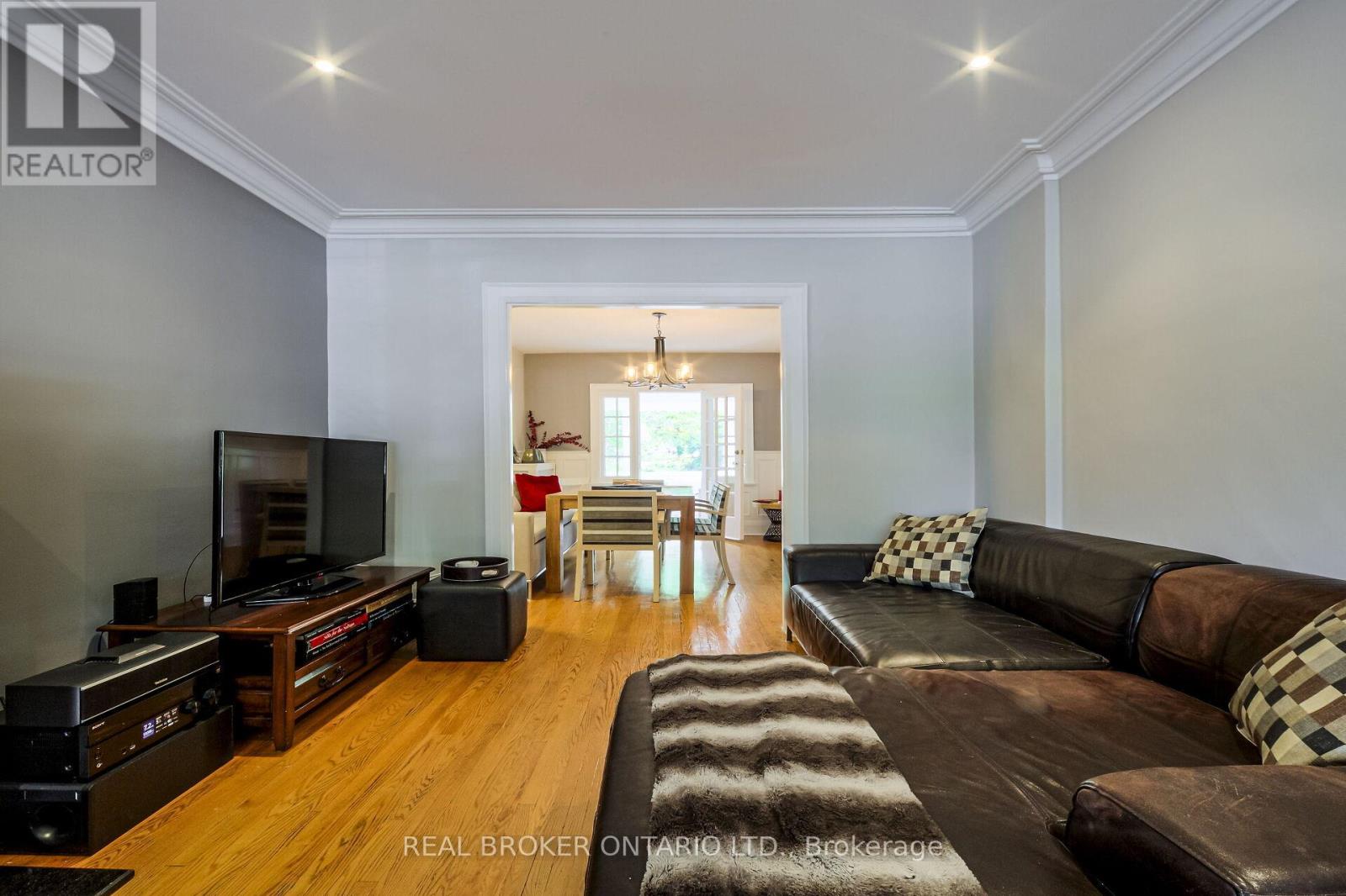 413 Roselawn Avenue, Toronto, Ontario  M5N 1J9 - Photo 10 - C12970092