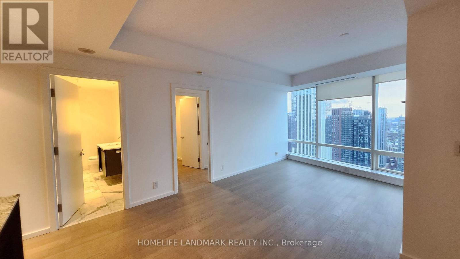 4704 - 180 University Avenue, Toronto, Ontario  M5H 0A2 - Photo 19 - C12970136