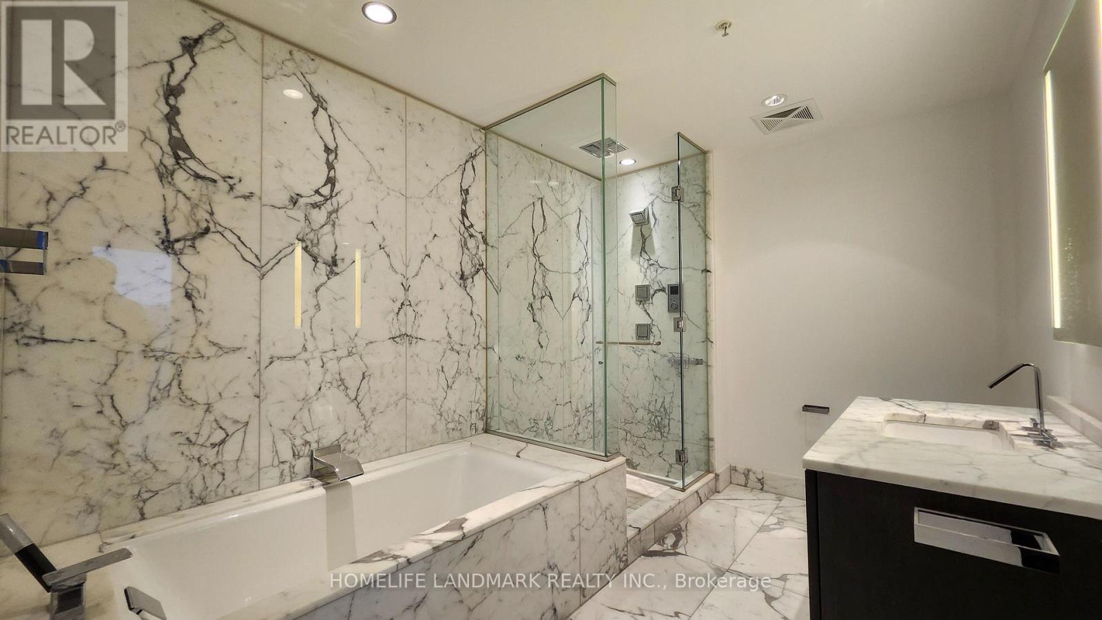 4704 - 180 University Avenue, Toronto, Ontario  M5H 0A2 - Photo 26 - C12970136