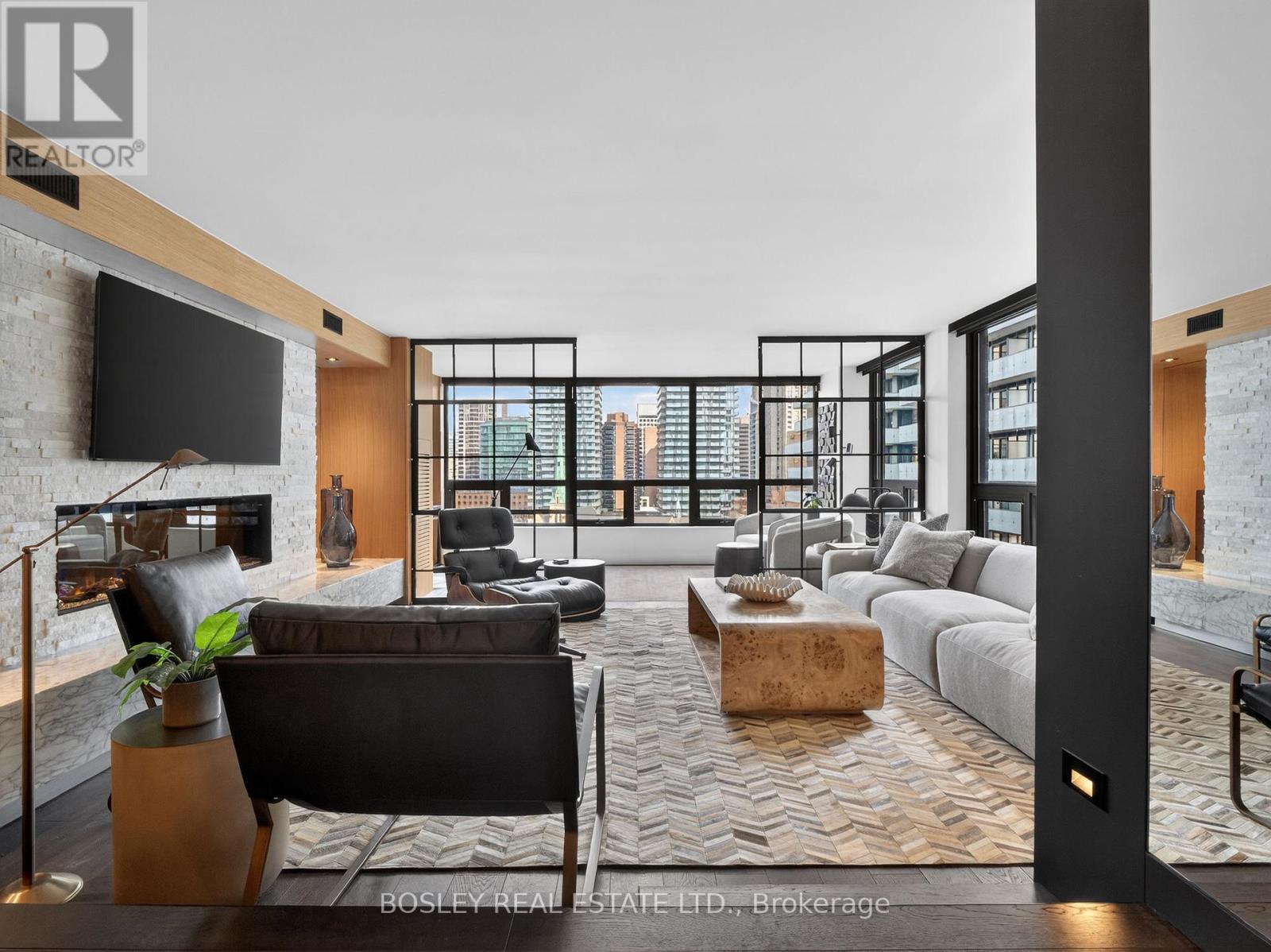 1402 - 62 Wellesley Street W, Toronto, Ontario  M5S 2X3 - Photo 4 - C12970140