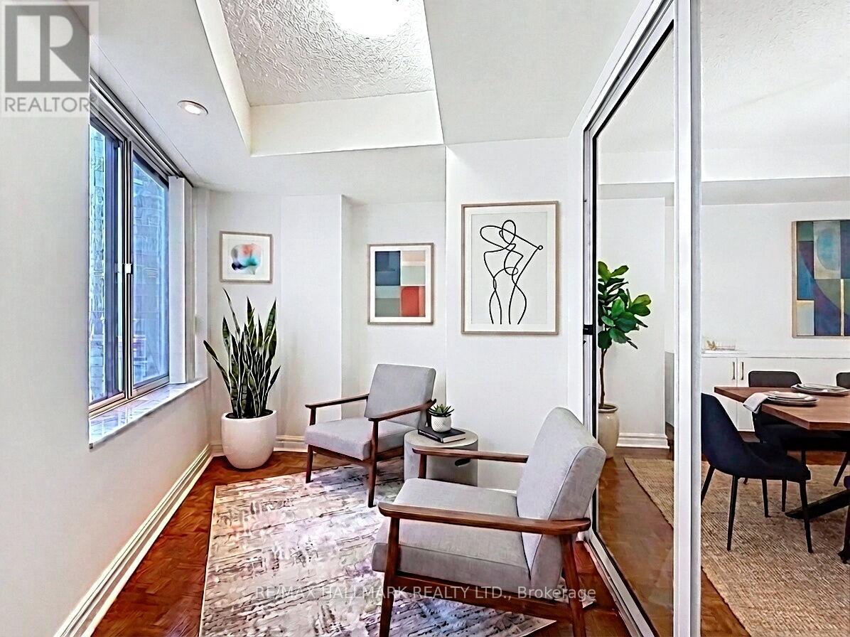 302 - 33 University Avenue, Toronto, Ontario  M5J 2S7 - Photo 14 - C12970148