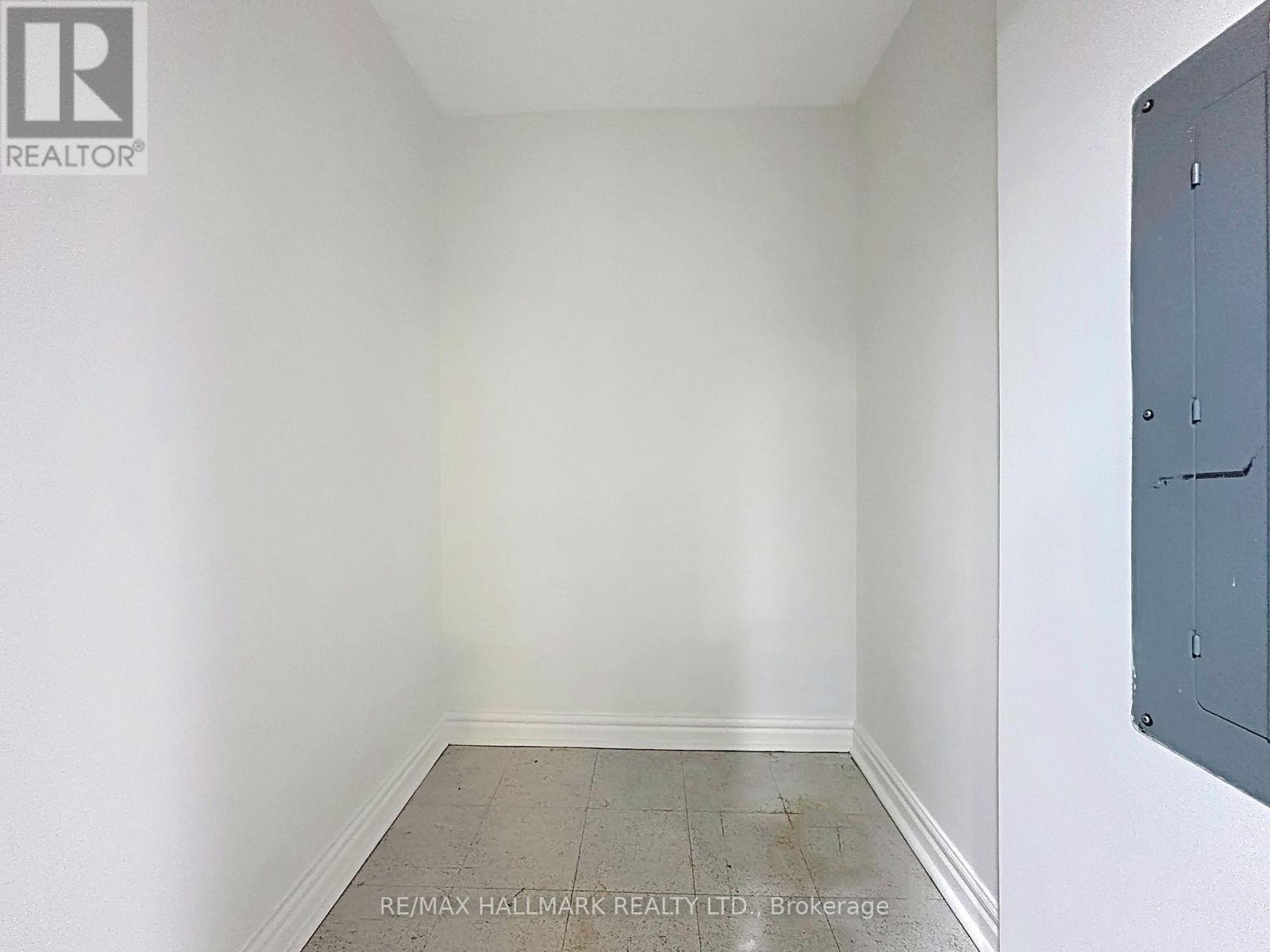 302 - 33 University Avenue, Toronto, Ontario  M5J 2S7 - Photo 20 - C12970148