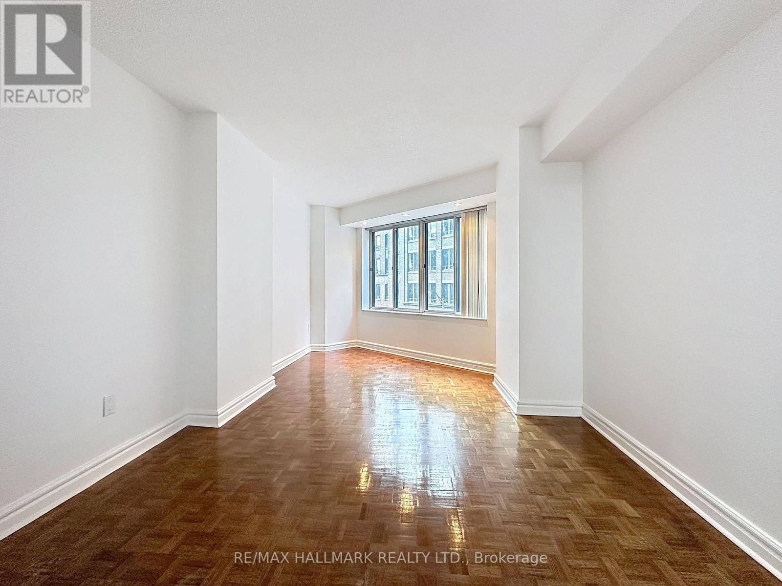 302 - 33 University Avenue, Toronto, Ontario  M5J 2S7 - Photo 24 - C12970148