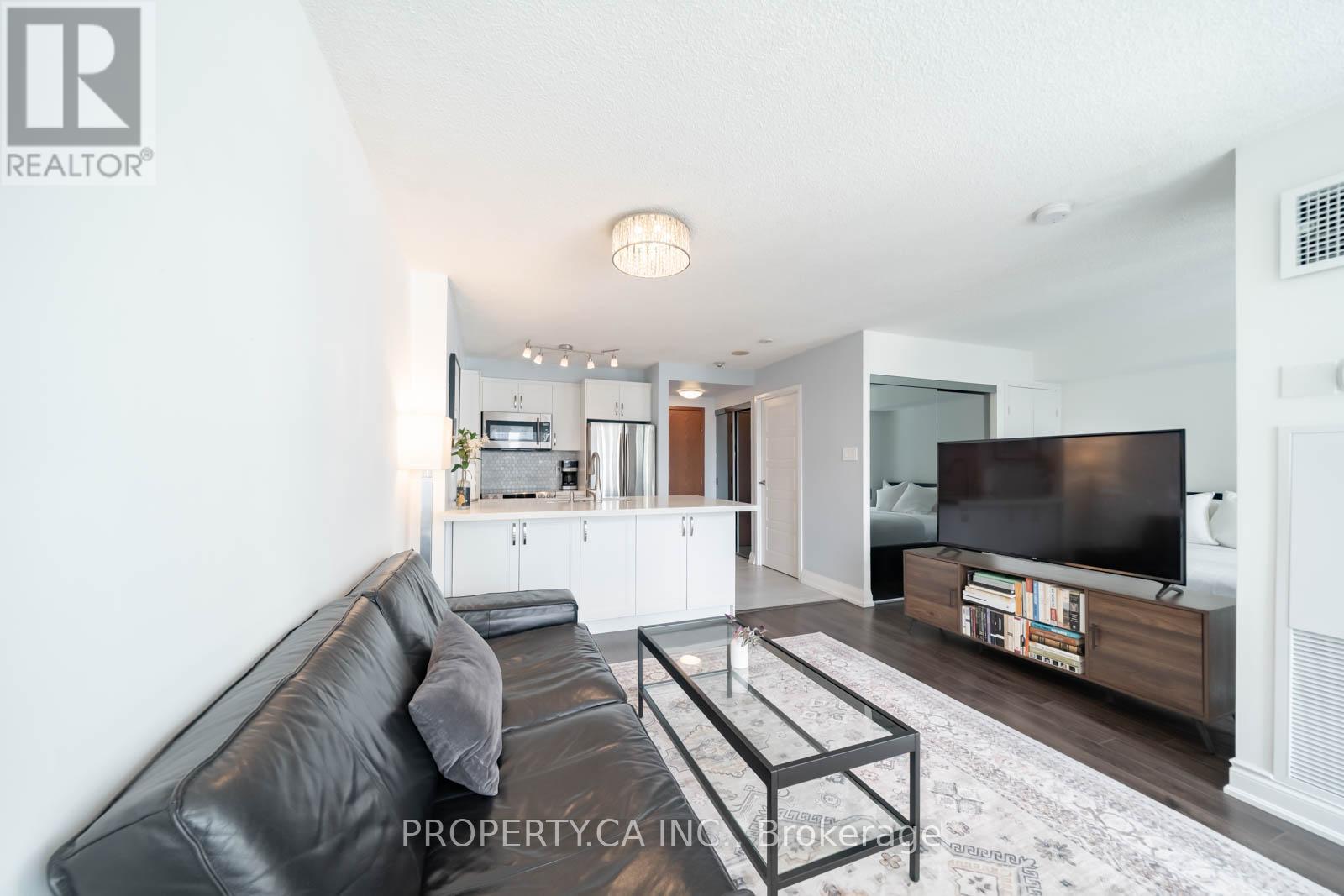 1209 - 10 Yonge Street, Toronto, Ontario  M5E 1R4 - Photo 13 - C12970160