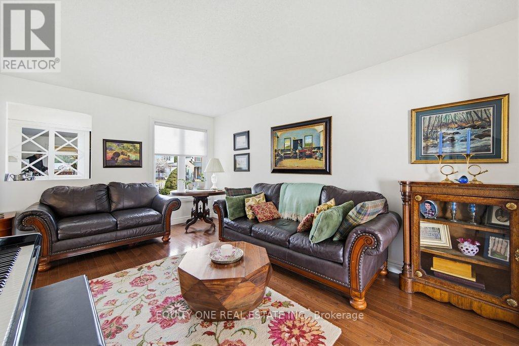 706 Levac Drive, Ottawa, Ontario  K4A 2R1 - Photo 5 - X12970114