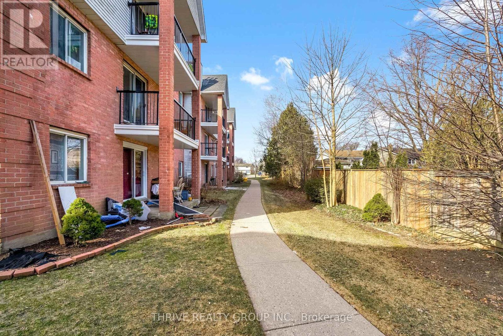 17 - 1096 Jalna Boulevard, London South, Ontario  N6E 3B8 - Photo 22 - X12922726