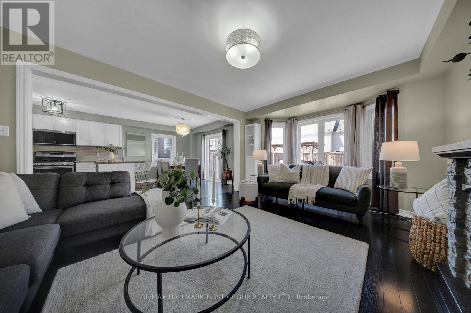 90 Sidney Rundle Avenue, Clarington, Ontario  L1C 0N9 - Photo 7 - E12970010