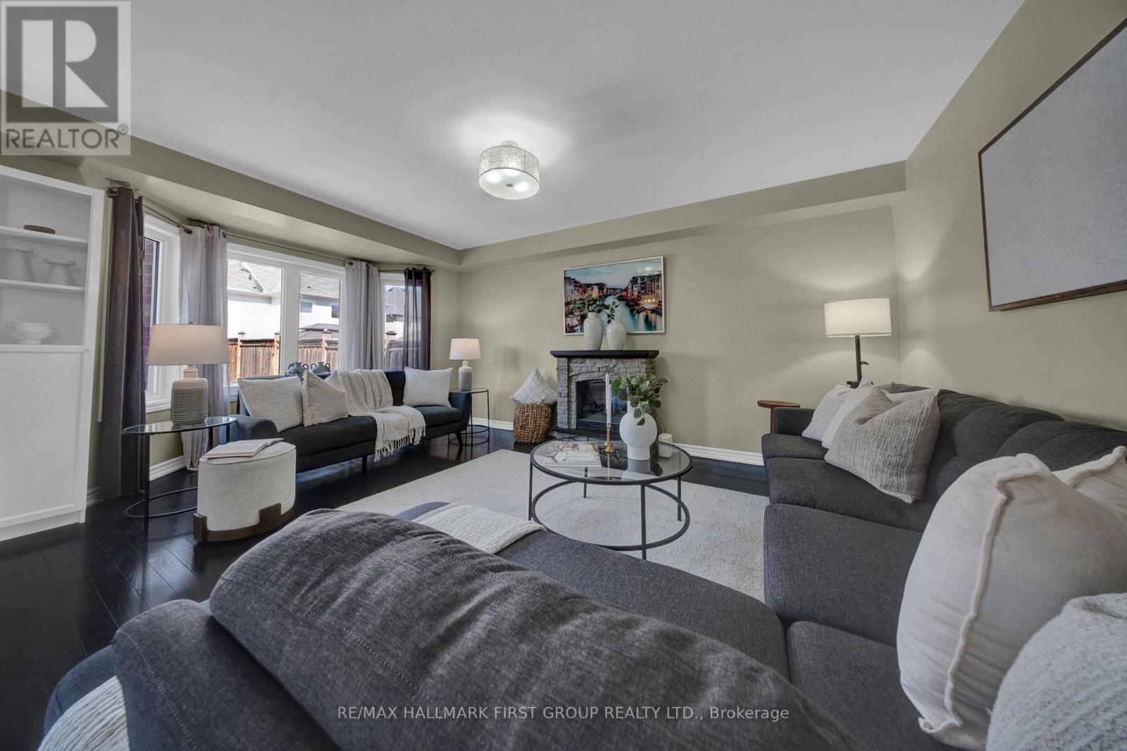 90 Sidney Rundle Avenue, Clarington, Ontario  L1C 0N9 - Photo 9 - E12970010