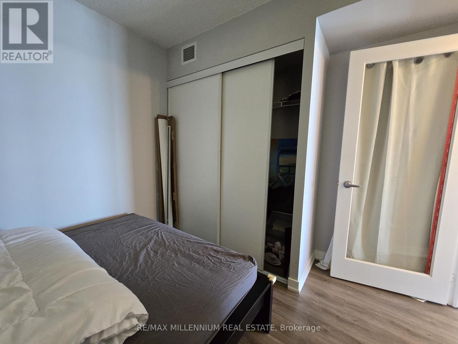 3316 - 36 Lee Centre Drive, Toronto, Ontario  M1H 3K2 - Photo 15 - E12970054