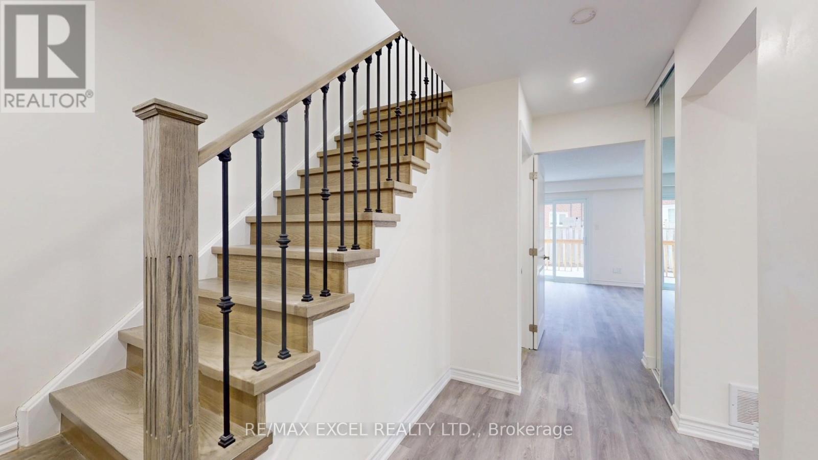 55 Plumbrook Crescent, Toronto (Agincourt South-Malvern West), Ontario  M1S 3Z9 - Photo 21 - E12970164