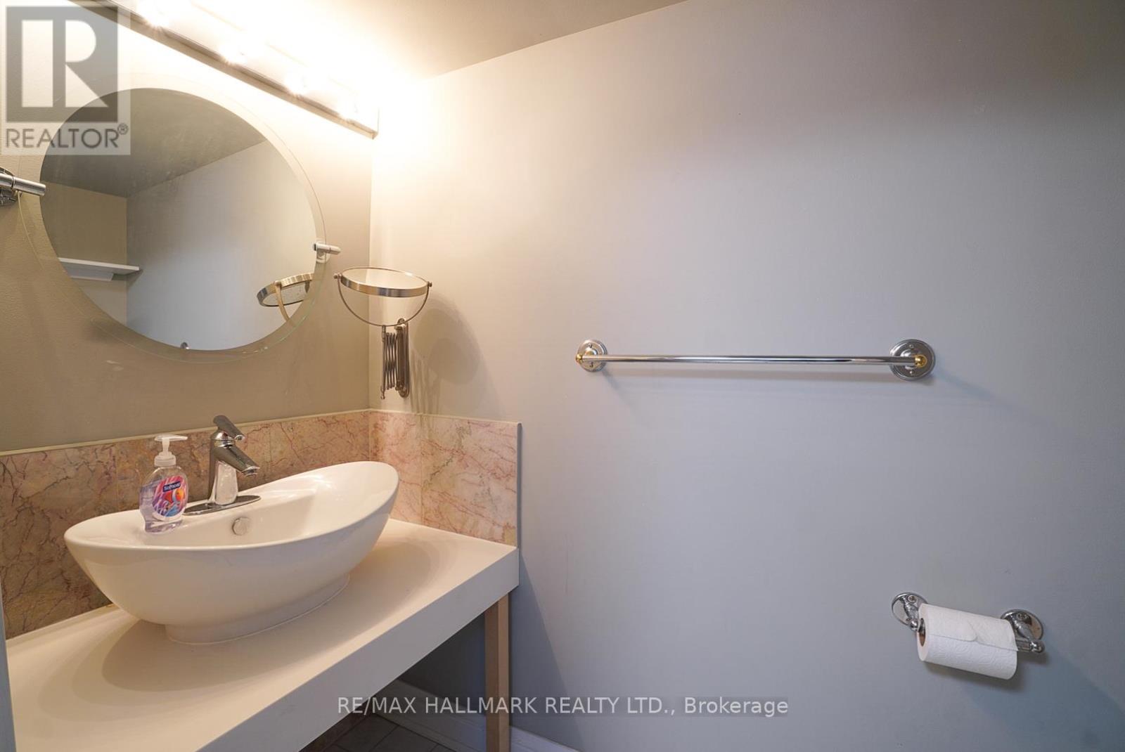 106 Phillip Avenue, Toronto, Ontario  M1N 3R4 - Photo 21 - E12970188