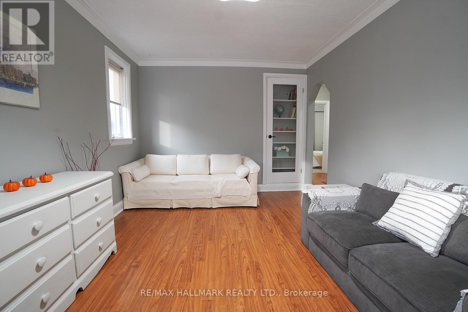 106 Phillip Avenue, Toronto, Ontario  M1N 3R4 - Photo 4 - E12970188