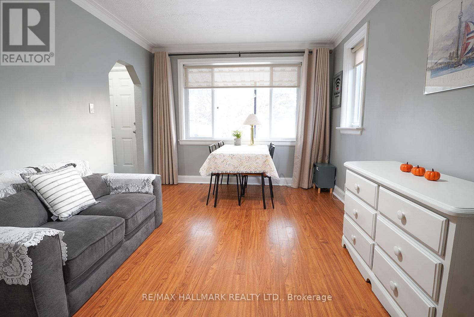 106 Phillip Avenue, Toronto, Ontario  M1N 3R4 - Photo 5 - E12970188