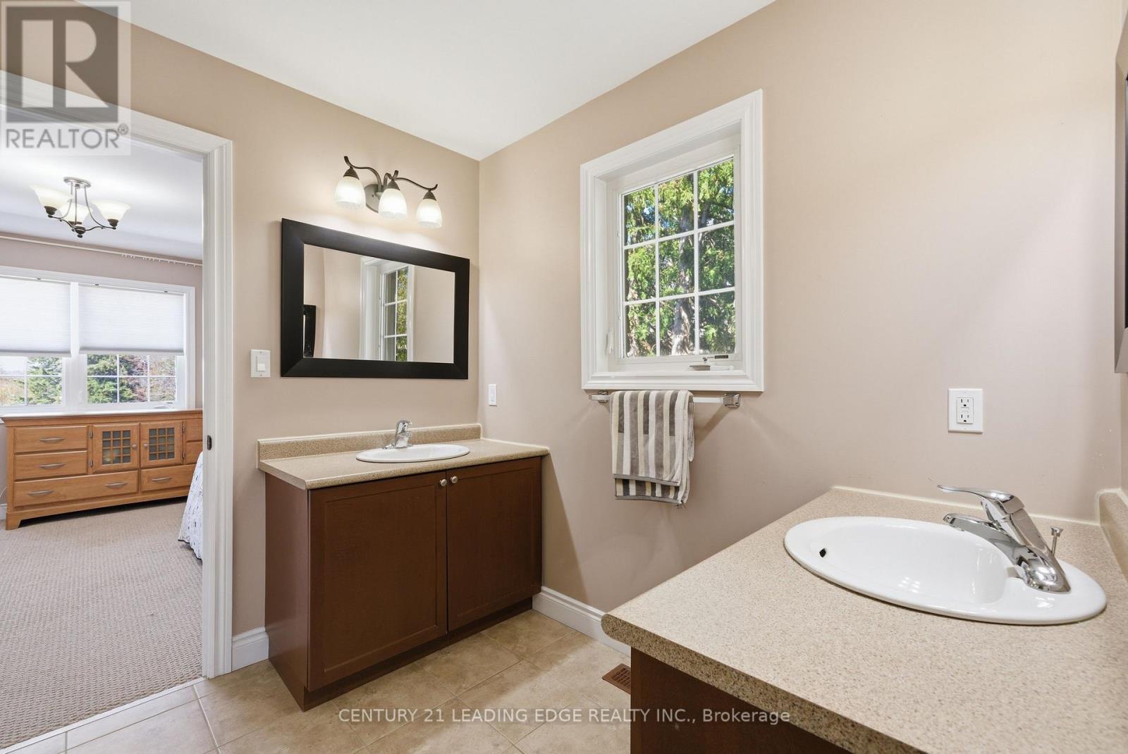 2 A View Street, Ajax, Ontario  L1Z 1E4 - Photo 31 - E12970194