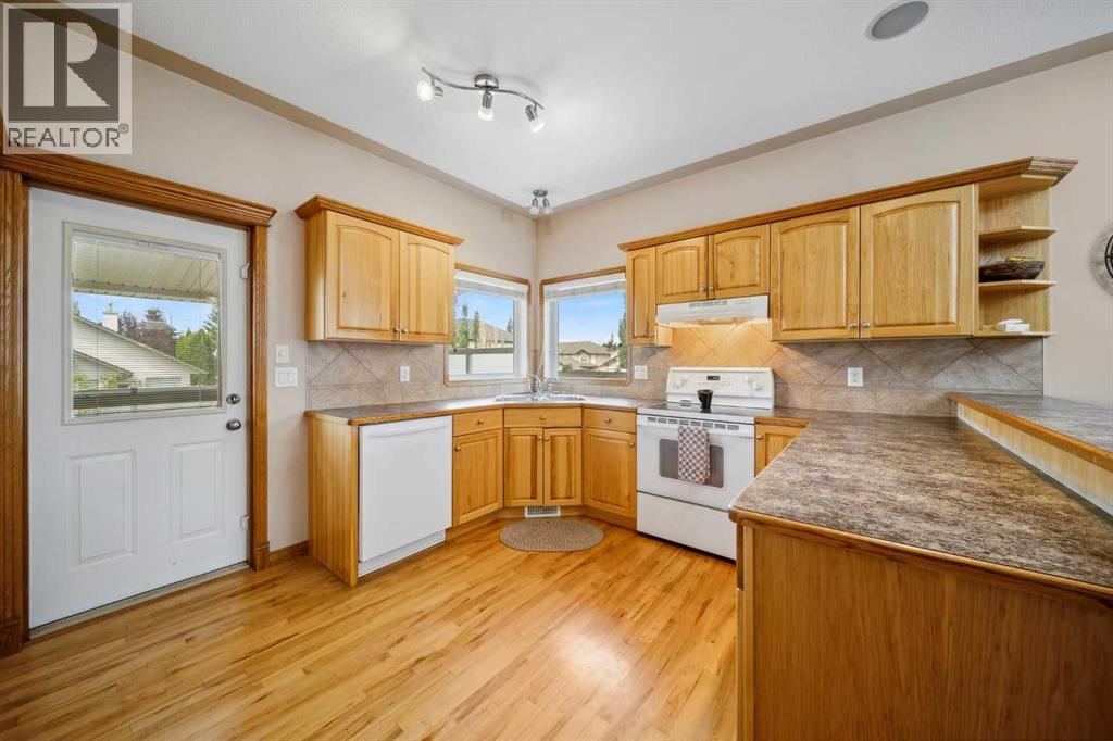 69 Alberts Close, Red Deer, Alberta  T4R 3J7 - Photo 10 - A2279627